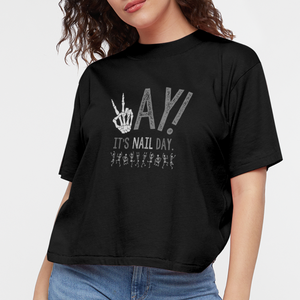 YAY! It's Nail Day. Women's Boxy Tee - black