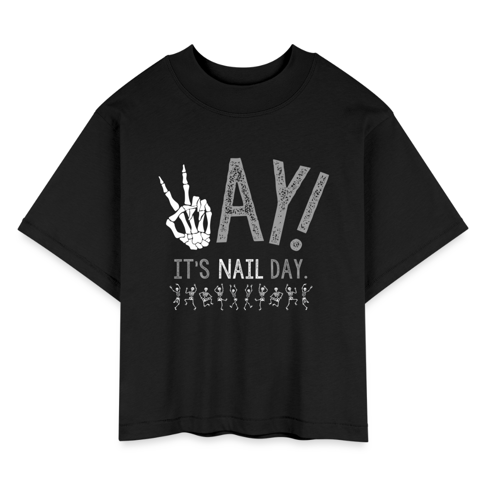 YAY! It's Nail Day. Women's Boxy Tee - black